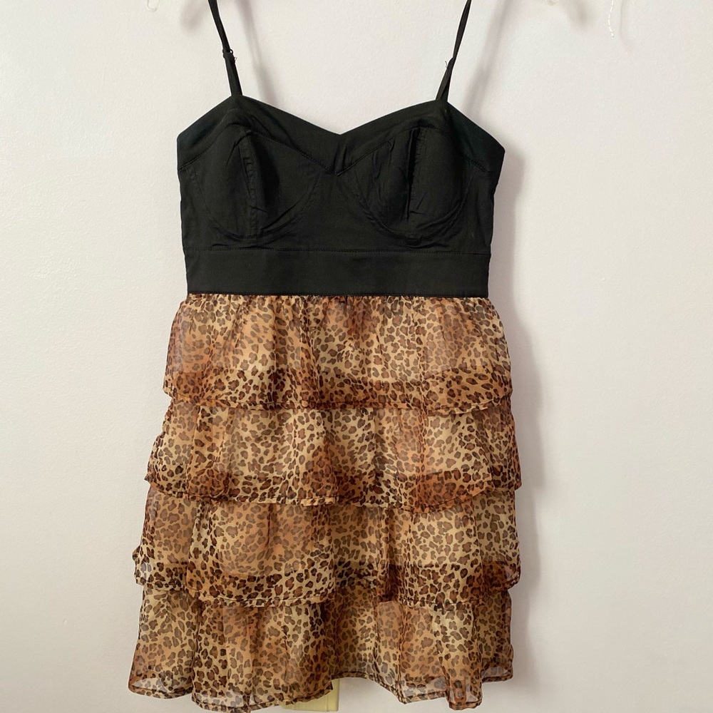 Spaghetti strap black and leopard dress